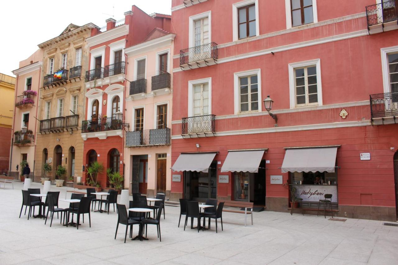 Via Cavour 19, Camere Del Conte Iglesias Exterior photo